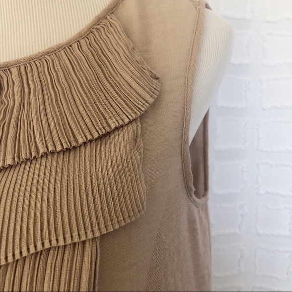 BCBGMAXAZRIA SLEEVELESS LINEN BLOUSE SZ SM TAUPE - Picture 2 of 6